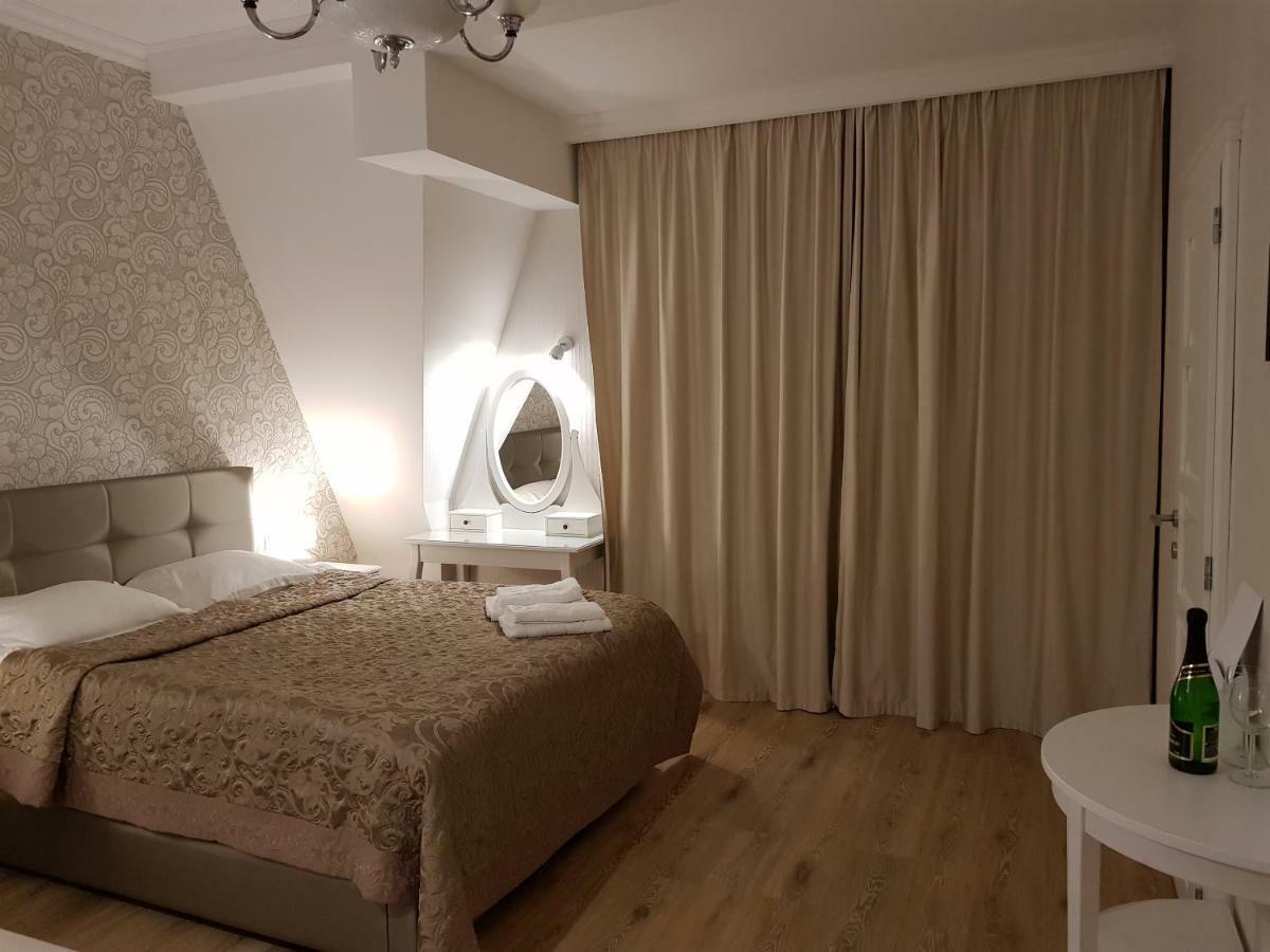 Apartman St. Vladimir Kirche Apartment Marianske Lazne Luaran gambar